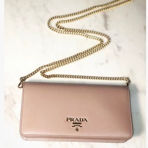 PRADA Leather Wallet on Chain 🆕💓